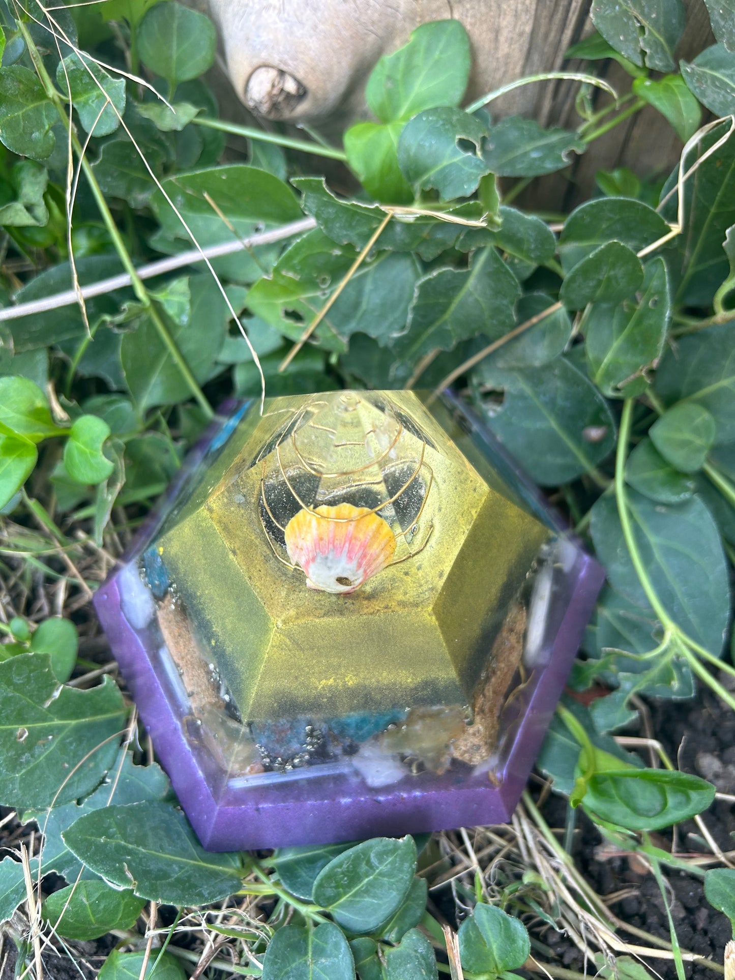 Hexagonal-Shaped 12-sided Orgonite Pyramid