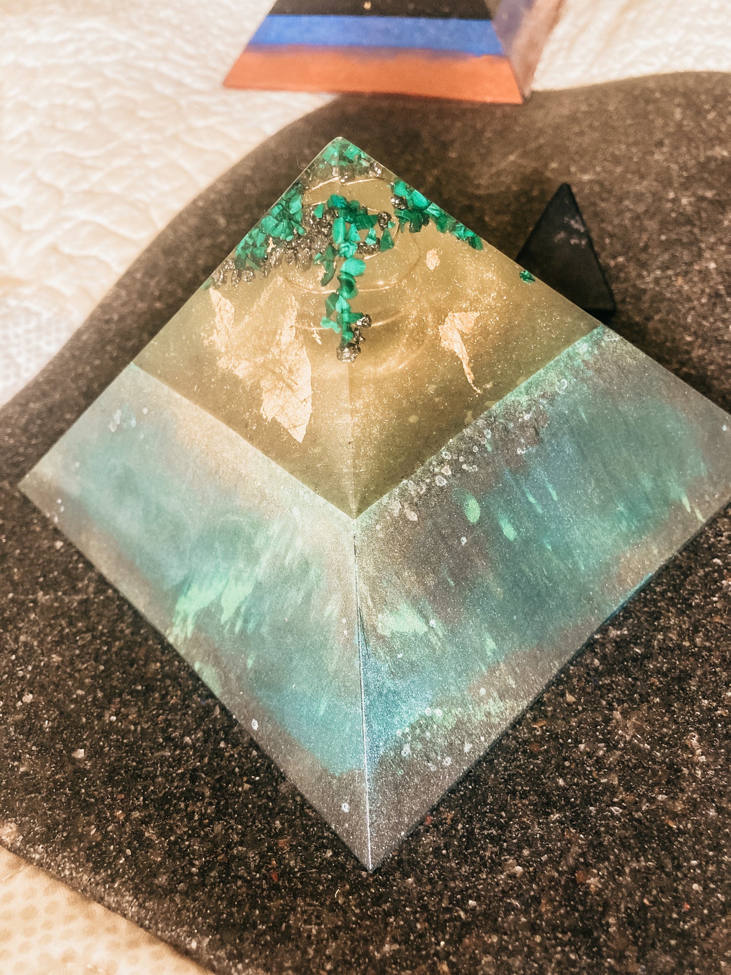 8-Sided Orgonite Cheops Pyramid