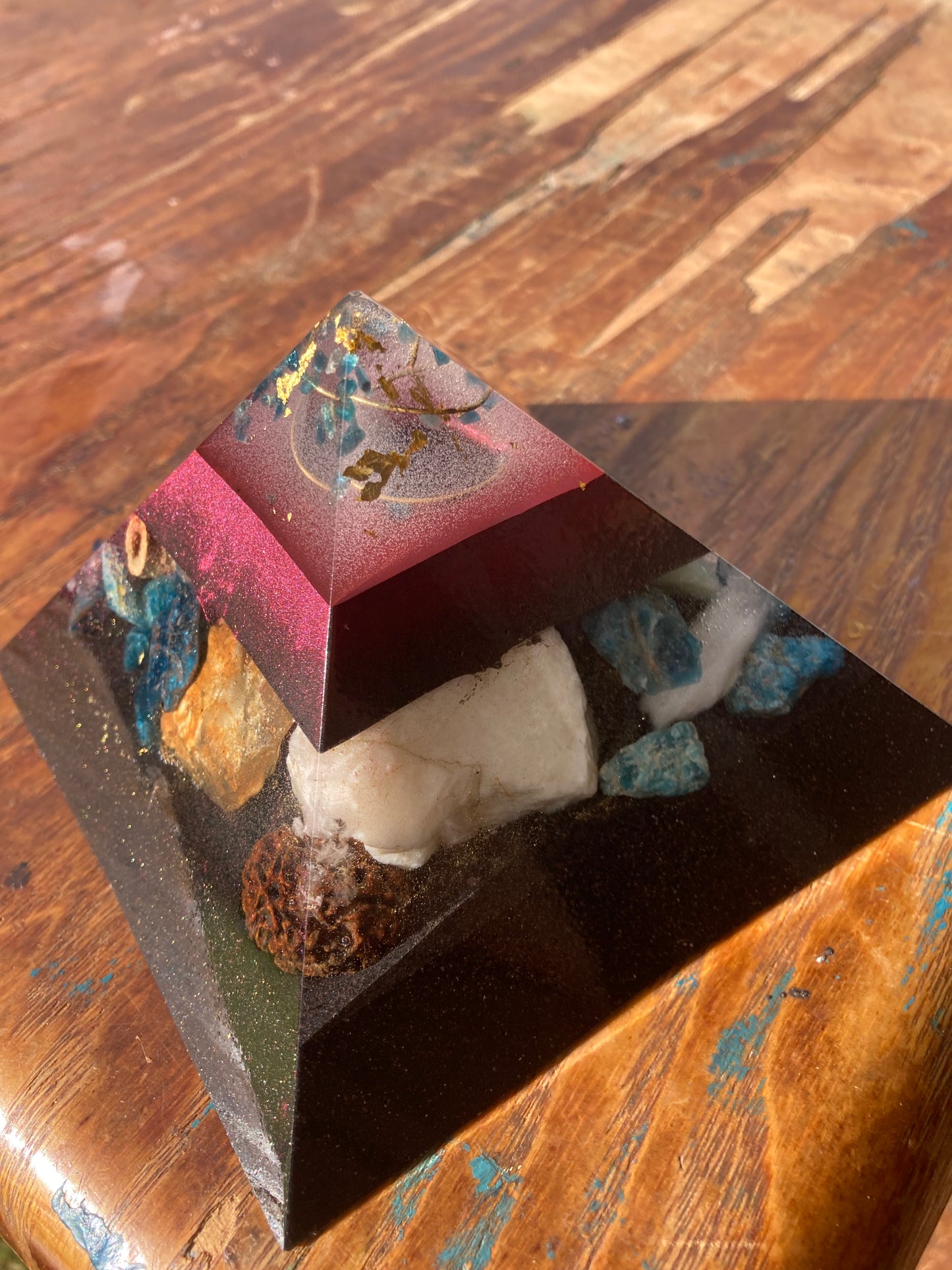8-Sided Orgonite Cheops Pyramid